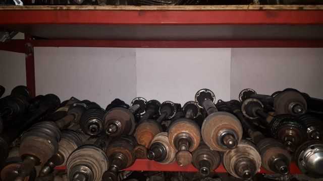 Audi A6 1999-2016 Çıkma Yedek Akis